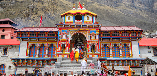 img/Badrinath-Uttarakhand.jpg